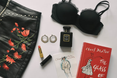 Postales de Feminidad Empoderada con Triumph y Tania